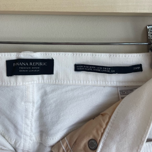 Banana Republic White High Rise Wide-Leg Crop Jean - Picture 5 of 5
